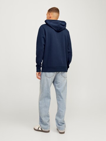 JACK & JONES Sweatshirt i blå
