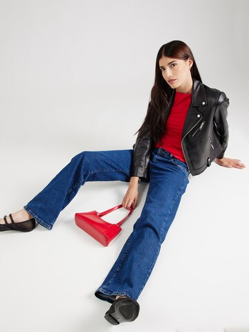 Haut 'Annie' WEEKDAY en rouge