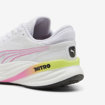 Chaussure de course 'NITRO™ 2' PUMA en blanc