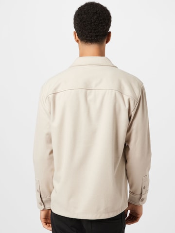 Abercrombie & Fitch Between-season jacket in Beige