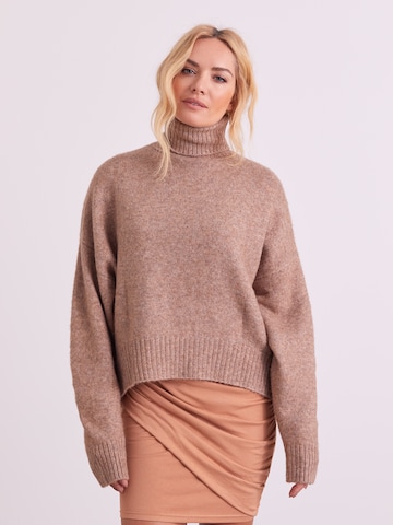 ABOUT YOU x Iconic by Tatiana Kucharova Sweater 'Nala' in Beige: front