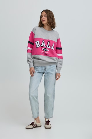 Sweat-shirt Ball en gris