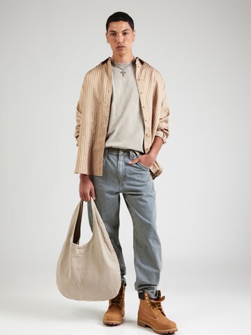 LEVI'S ® Μπλουζάκι 'Red Tab' σε γκρι