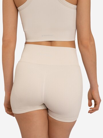 OCEANSAPART - Skinny Pantalón deportivo 'Maya' en beige