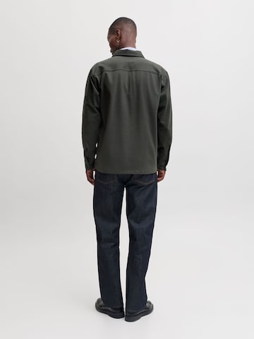 JACK & JONES Comfort Fit Jacke in Grün