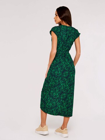 Robe Apricot en vert
