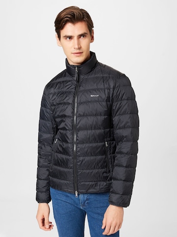 GANT Winter Jacket in Black: front