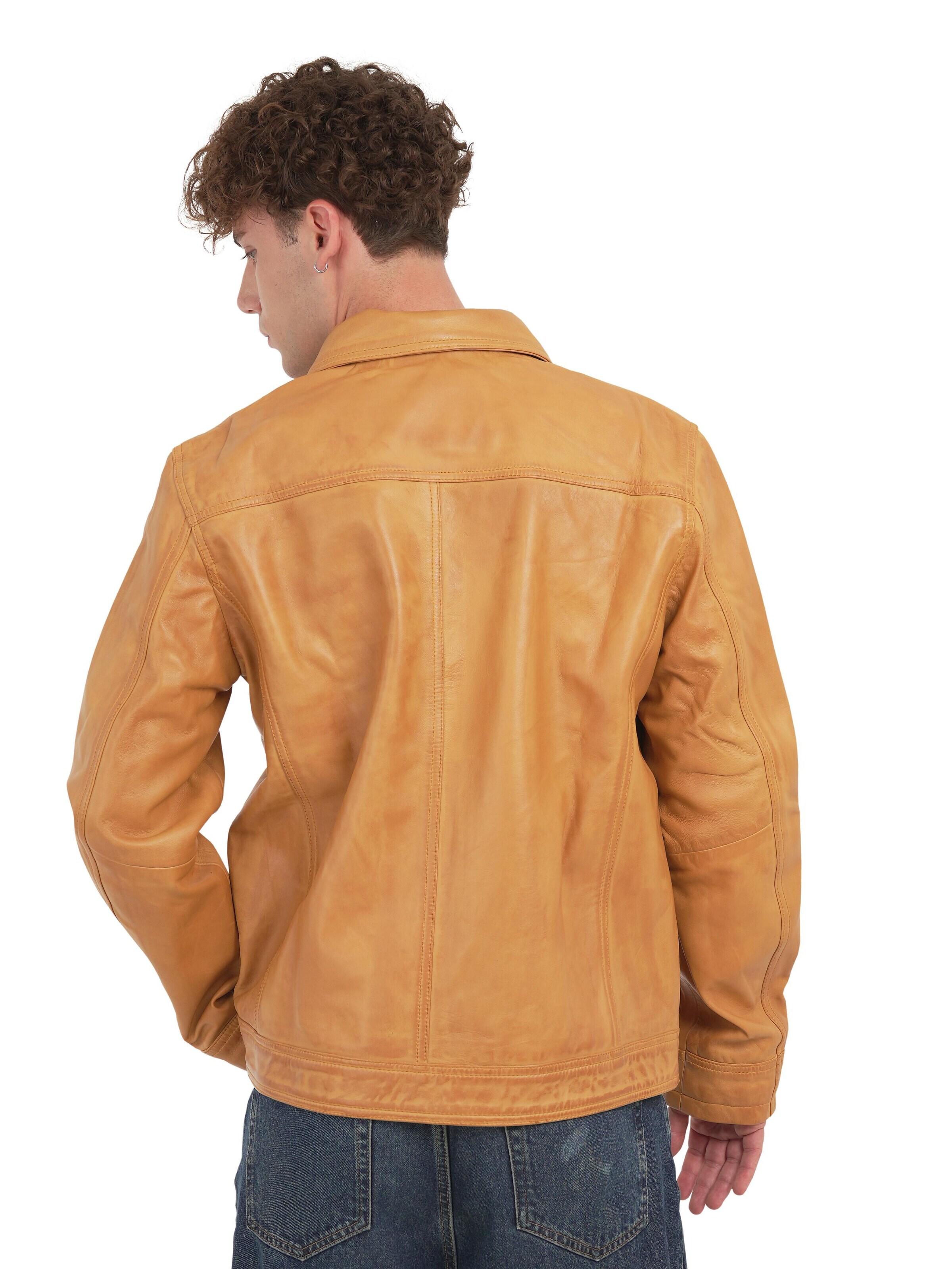 Giacca di mezza stagione 'Clean Line' di Chic and Clicks in oro