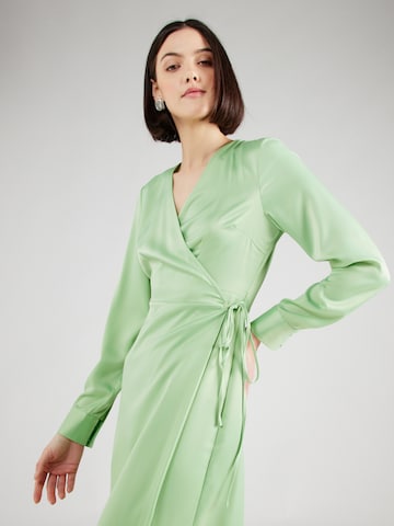 Y.A.S - Vestido 'PELLA' em verde