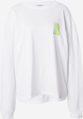 OH APRIL Shirt 'Good Karma Club' in White: front