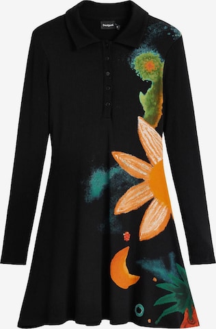 Rochie de la Desigual pe negru: față