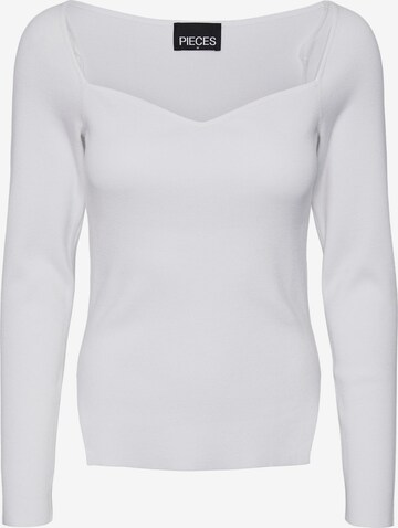 Pullover 'JULLE' di PIECES in bianco: frontale