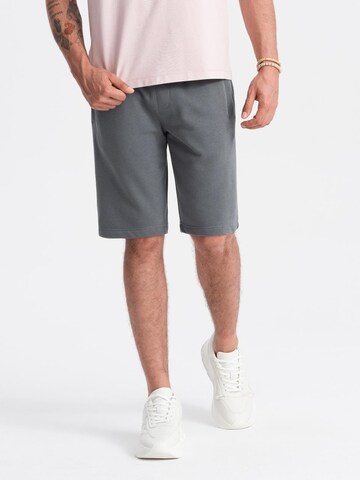 Ombre Regular Chino trousers in Grey: front