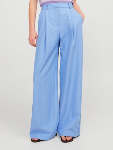 JJXX - Perna larga Calças com pregas 'ELLIS' em azul: frente