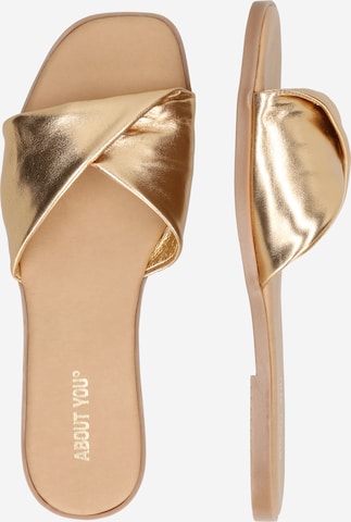 ABOUT YOU Sandals 'Giuliana' in Gold