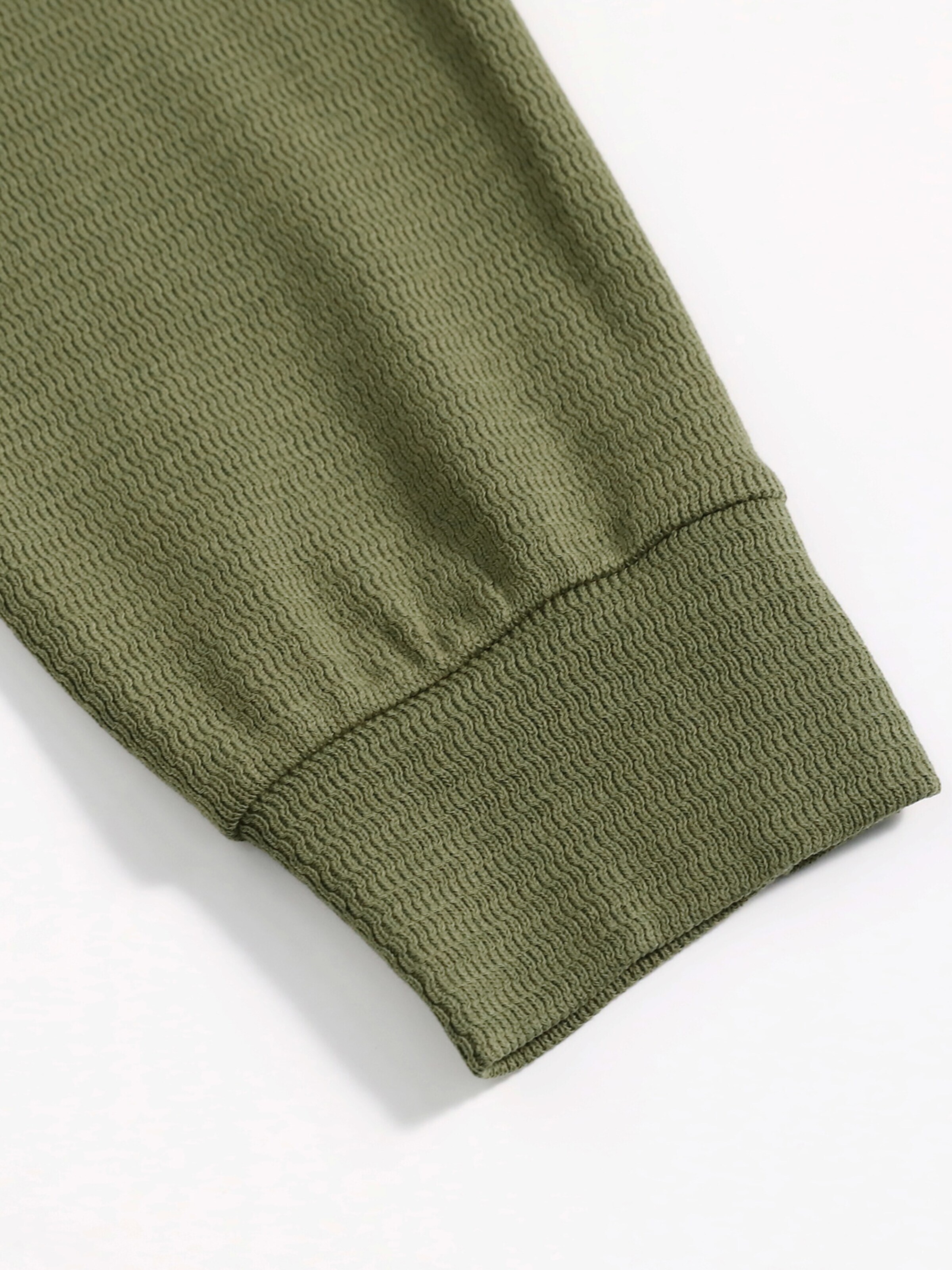 ALLTHEMEN Shirt 'Schwinge' in Green