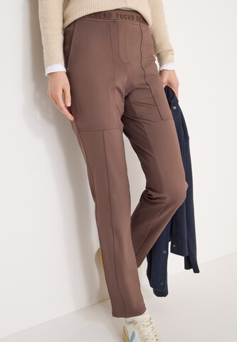 CECIL Tapered Pants in Brown: front