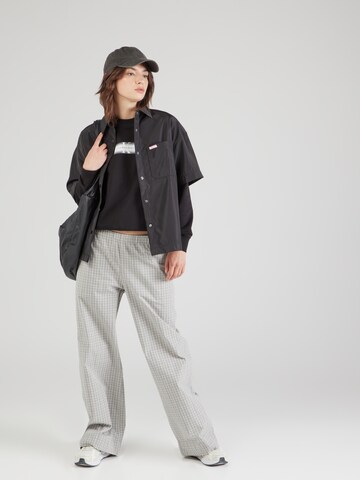 Calvin Klein Jeans Tréning póló - fekete