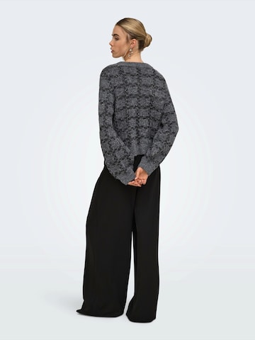 ONLY Pullover 'ONLDOFFA' in Grau