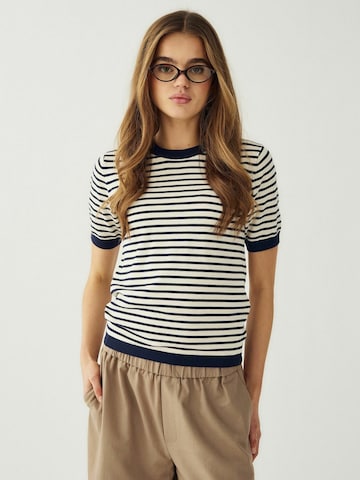 Noella Neulepaita ' N-Muna Knit ' värissä sininen: etupuoli