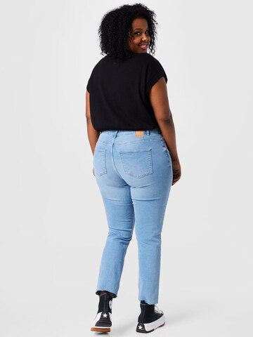 PIECES Curve Slimfit Jeans 'LUNA' in Blauw