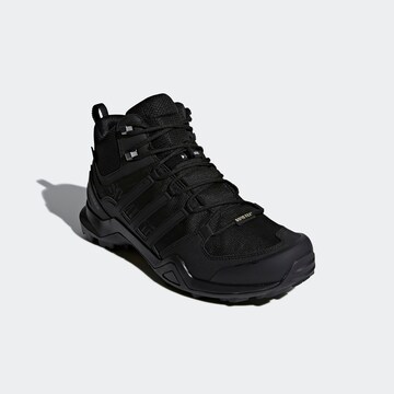 Boots 'Swift R2 Mid Gtx' di ADIDAS PERFORMANCE in nero