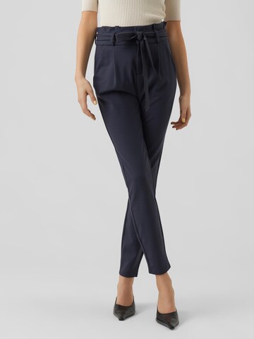 Coupe slim Pantalon à pince 'VMEva' Vero Moda Tall en bleu : devant