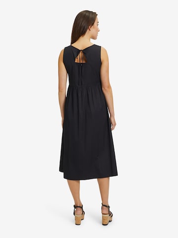 Vera Mont Sommerkleid mit ausgestelltem Rock in Schwarz