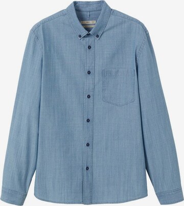 Coupe regular Chemise 'Akyaka' MANGO MAN en bleu : devant