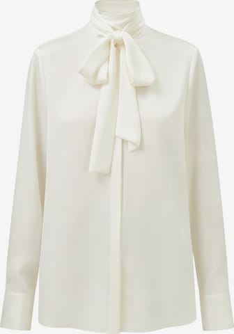 Lilysilk Blouse in White: front