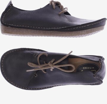 CLARKS Flats & Loafers in 37 in Black: front