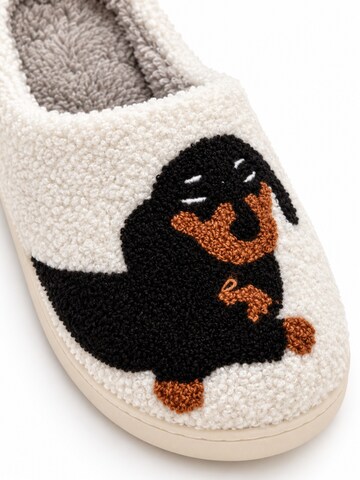 NEXORA Slippers 'Dackel' in Beige
