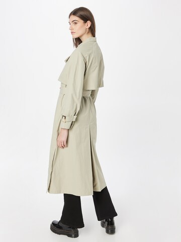 ESPRIT Between-seasons coat in Green