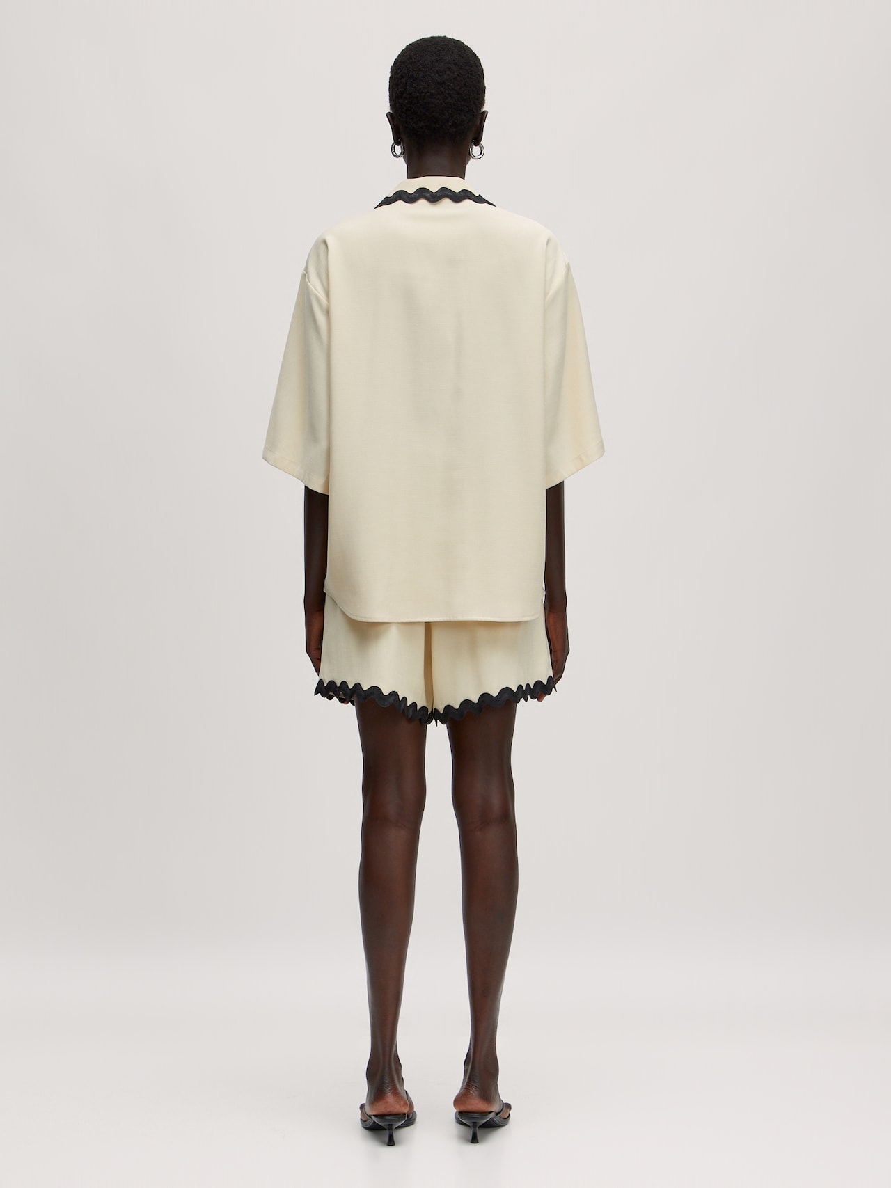 EDITED Produkte Bluse 'Janett' chamois