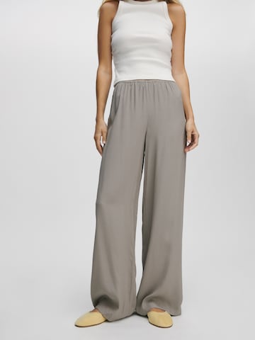 Wide leg Pantaloni 'Lexa' di ABOUT YOU x Marie von Behrens in marrone: frontale