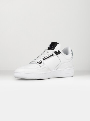 Sneaker bassa '89 LXRY' di Karl Kani in bianco