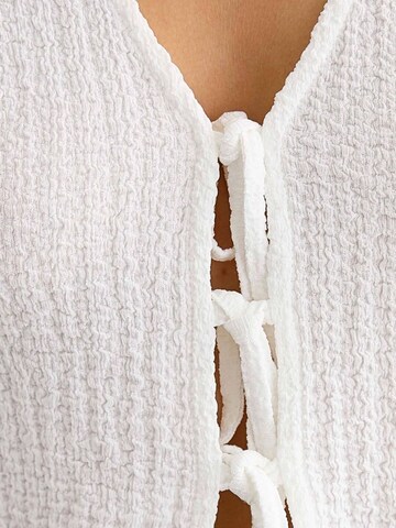 Hiccup Blouse in White