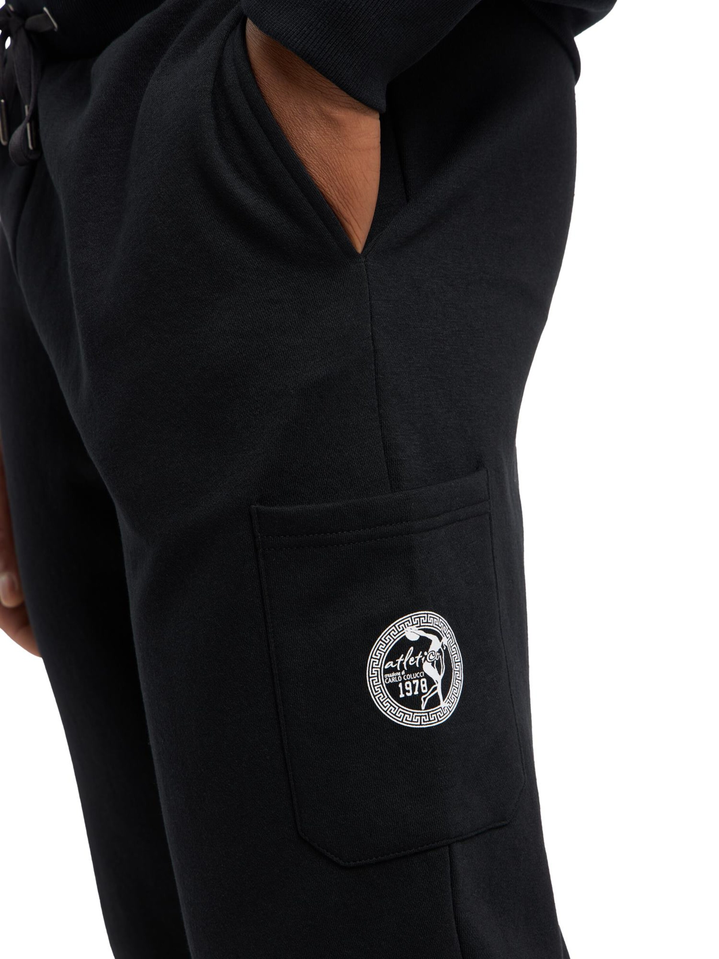 Carlo Colucci Tapered Trousers 'Domi' in Black