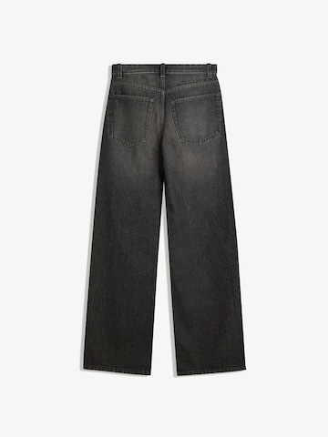 Wide leg Jeans de la Bershka pe negru