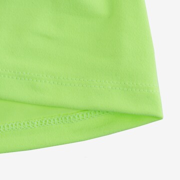 NIKE Sports Scarf in Green