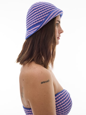 ABOUT YOU x Laura Giurcanu - Gorra 'Raquel' en azul