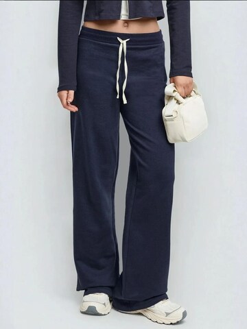 Hiccup Wide leg Broek in Blauw: voorkant