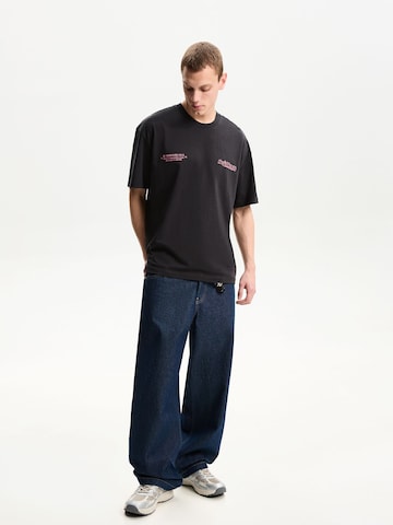 Bershka Tričko - Čierna