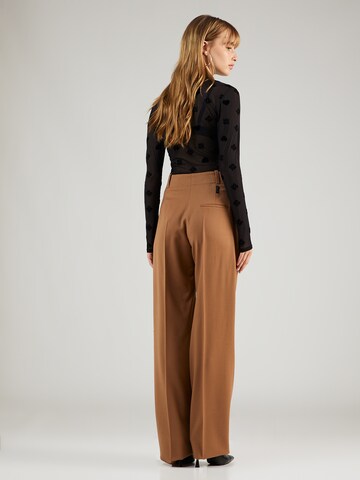 HUGO - regular Pantalón de pinzas 'Hulana' en marrón