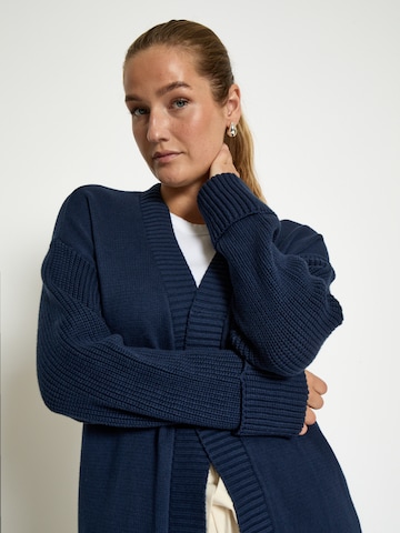 Giacchetta 'Kela' di DESIRES in blu