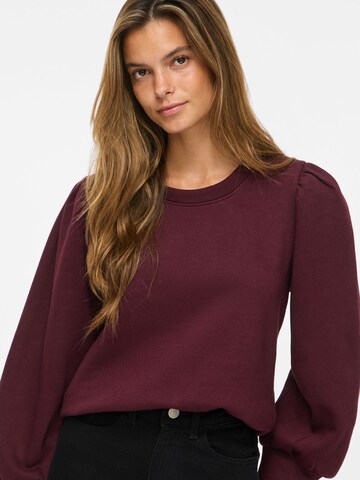 Sweat-shirt 'VIVera' VILA en rouge