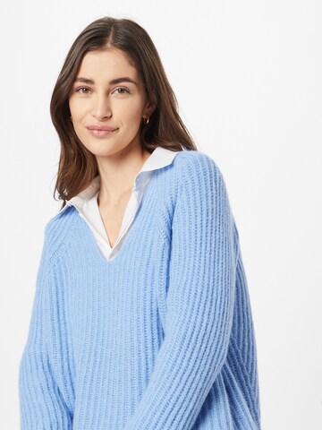 DRYKORN Sweater 'LYNETTE' in Blue