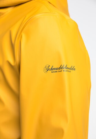 Schmuddelwedda Between-Season Jacket in Yellow
