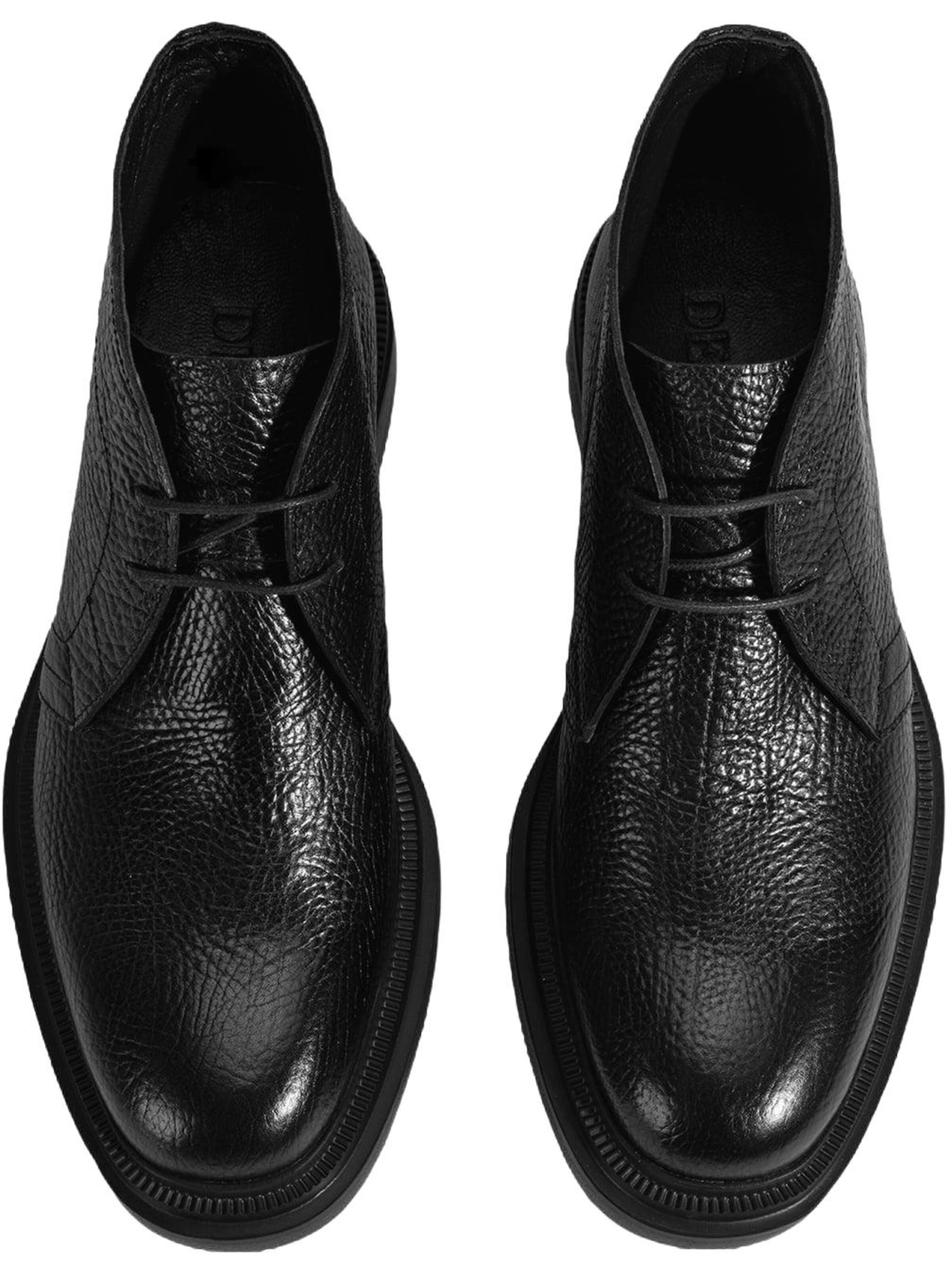 Desa Boots in Black