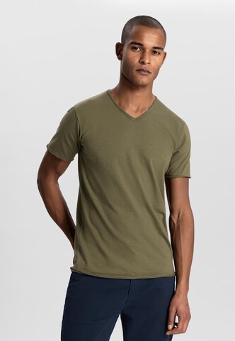 Dstrezzed Shirt 'The Stewart' in Green: front